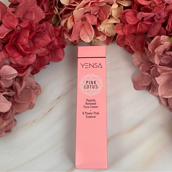 Yensa Pink Lotus Peptide Renewal Face Cream - Picture 3 of 8